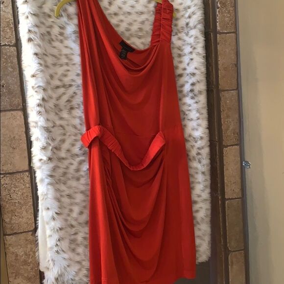 Gorgeous dress  - Picture 1 of 5